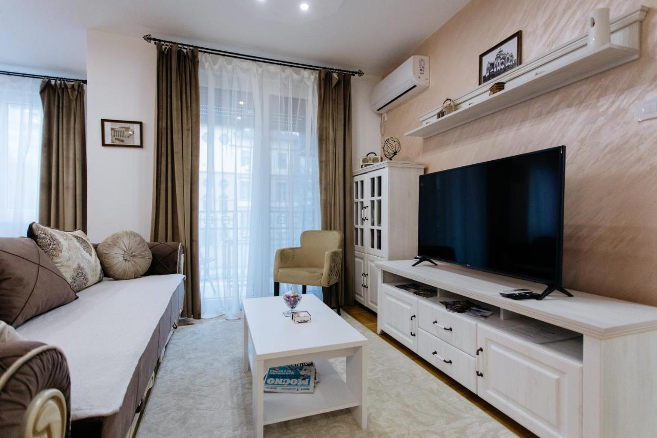 Apartman Kristina 4* ซูโบติกา ภายนอก รูปภาพ